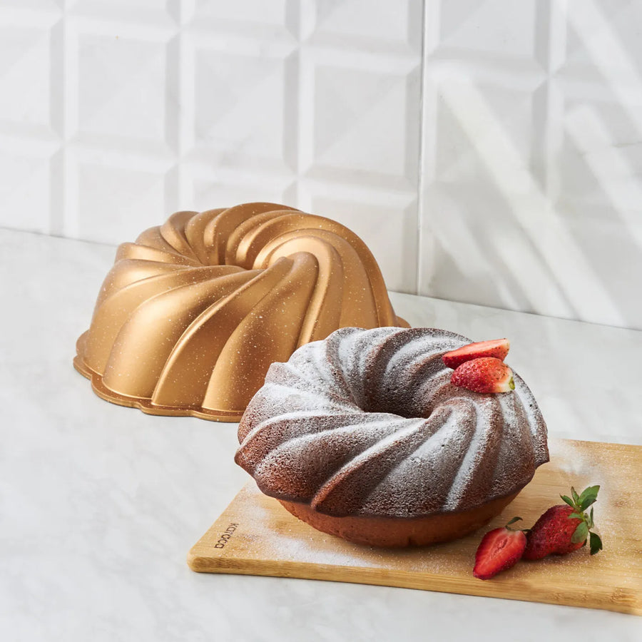 Karaca Cake Pro Pare Aluminium Cast Decorative Cake Tin, 24cm, Gold