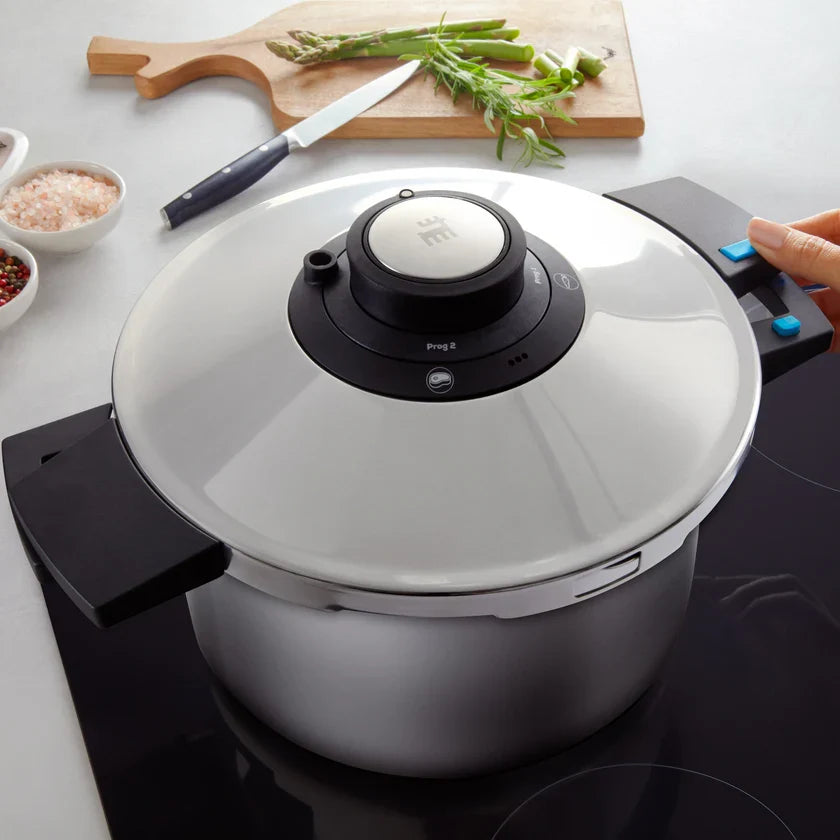 Karaca Quick and Safe 2-Piece Stainless Steel Induction Pressure Cooker Set, 6L+8L