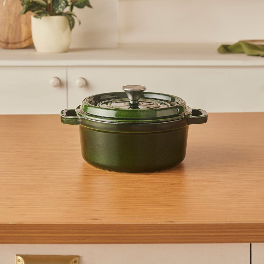 Karaca Heritage Enamelled Cast Iron Stock Pot & Lid, 24cm, Green